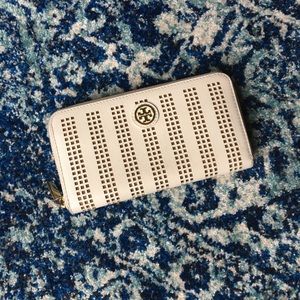 Tory Burch wallet